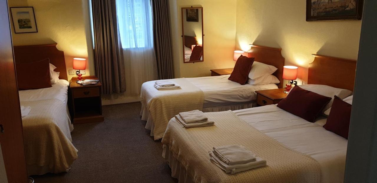 The Spread Eagle Hotel 제드버러 외부 사진