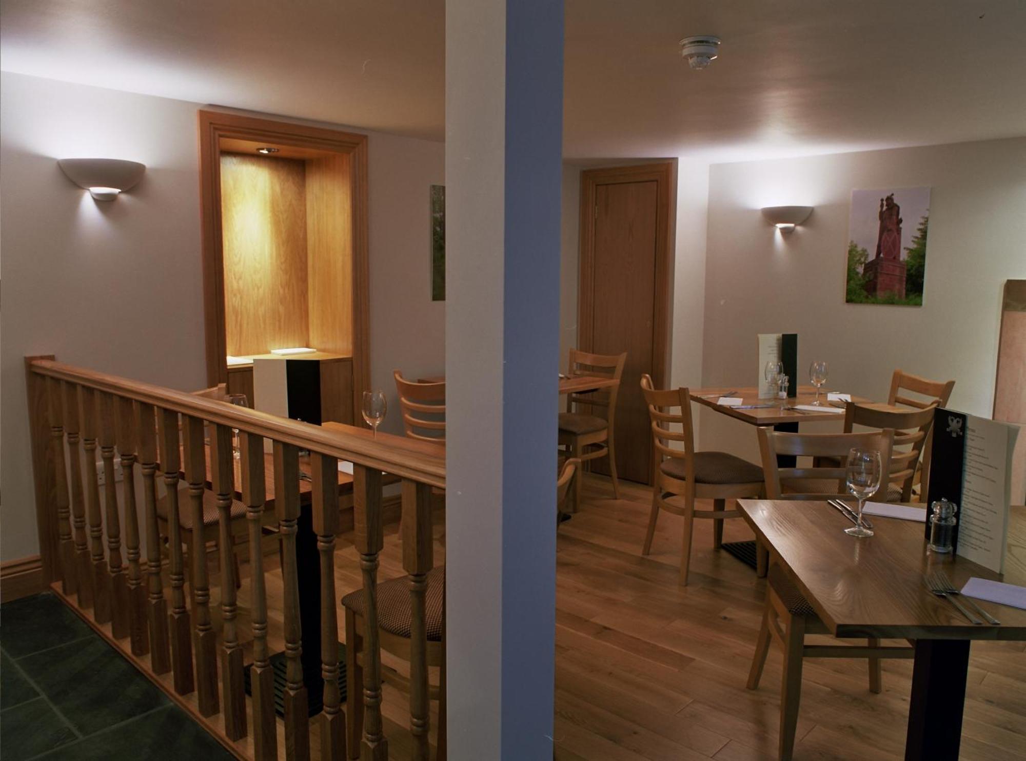 The Spread Eagle Hotel 제드버러 외부 사진